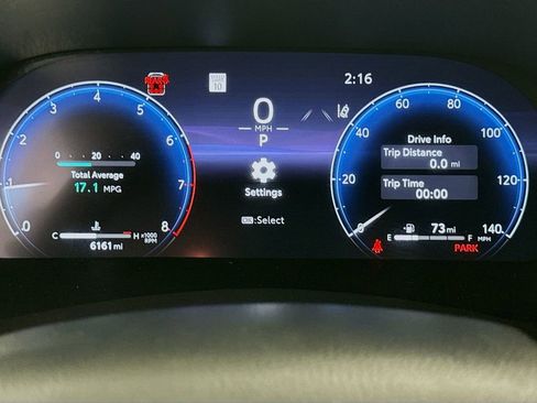 Certified 2024 Toyota Highlander Platinum AWD/4WD image 13