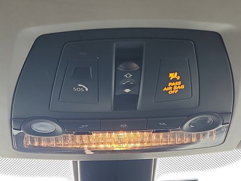 Used 2013 BMW 528i xDrive Sedan image 21