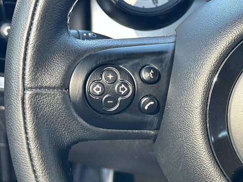 Used 2013 MINI Cooper Base image 16
