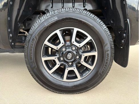Used 2014 Toyota Tundra SR5 w/ TRD Off Road Package AWD/4WD image 26
