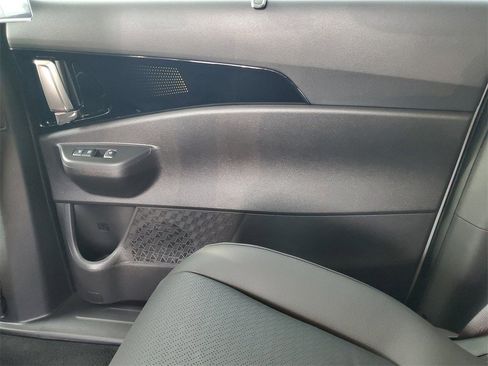 New 2026 Kia Carnival SX Prestige image 24