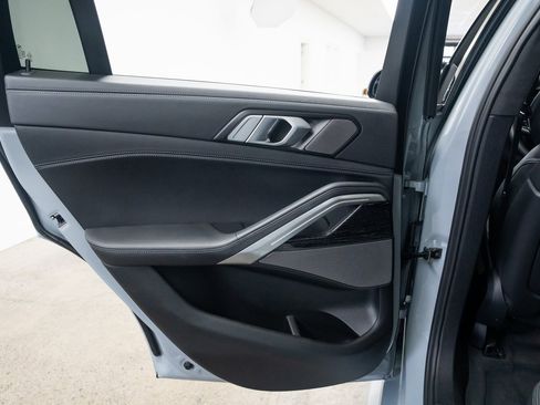 Used 2024 BMW X6 M Competition image 21