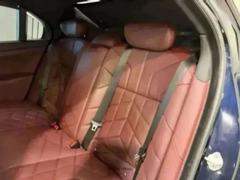 Used 2025 BMW 760i xDrive 760i xDrive w/ Executive Package image 28