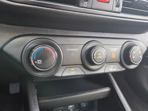 Used 2024 Kia Forte LXS image 23