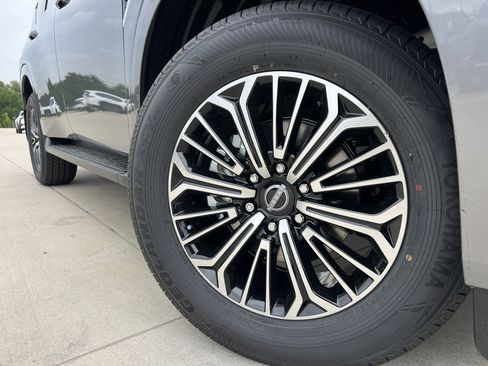 New 2026 Nissan Armada Platinum RWD image 6