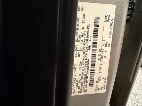 Used 2019 Ford F350 XLT w/ XLT Premium Package AWD/4WD image 16