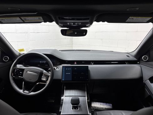 Used 2026 Land Rover Range Rover Evoque S AWD/4WD image 35
