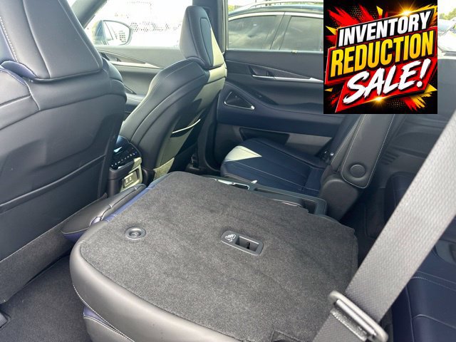Certified 2026 INFINITI QX60 Sport w/ Dark Cargo Package AWD/4WD image 7