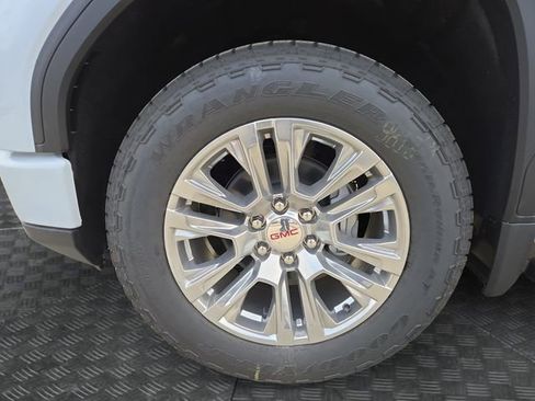 New 2026 GMC Sierra 1500 Denali w/ Technology Package image 8