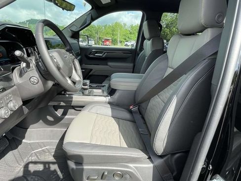 New 2026 Chevrolet Silverado 1500 ZR2 AWD/4WD image 15