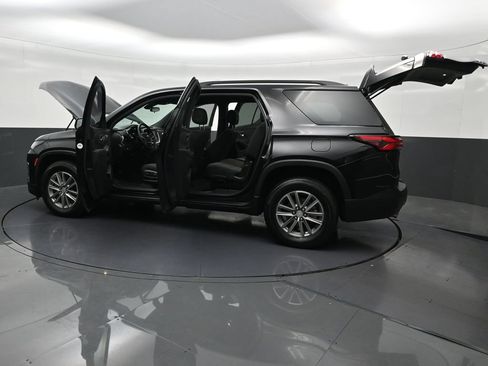 Used 2024 Chevrolet Traverse LT FWD image 36