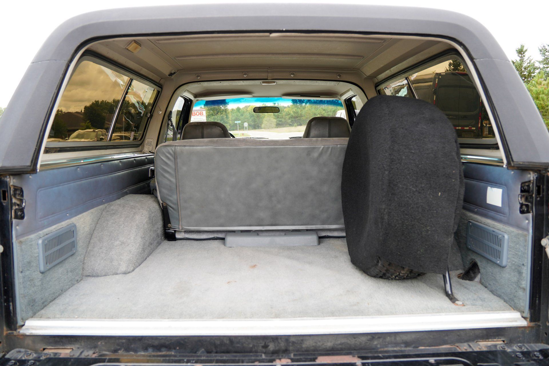 Used 1987 Chevrolet Blazer 4WD image 19