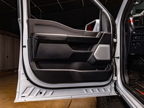 Used 2025 Ford F150 Raptor image 31