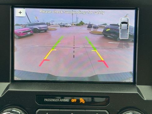 Used 2019 Ford F150 Lariat RWD image 24