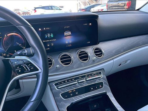 Used 2023 Mercedes-Benz E 350 Sedan image 6