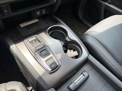 Used 2022 Honda Pilot Special Edition image 24