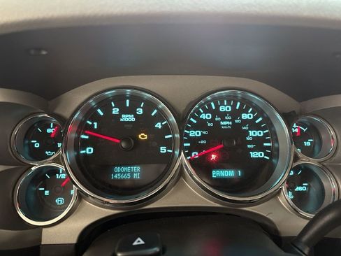 Used 2012 Chevrolet Silverado 3500 W/T w/ Snow Plow Prep Package image 29