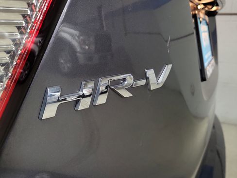 Used 2022 Honda HR-V Sport image 8