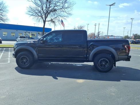 Used 2018 Ford F150 Raptor w/ Equipment Group 802A Luxury image 5