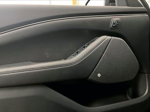 New 2025 Ford Mustang Mach-E Premium image 40