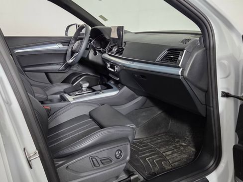 Used 2024 Audi Q5 2.0T Premium Plus AWD/4WD image 31