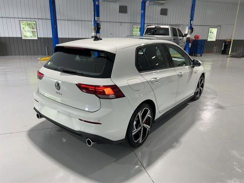 New 2025 Volkswagen GTI SE image 4