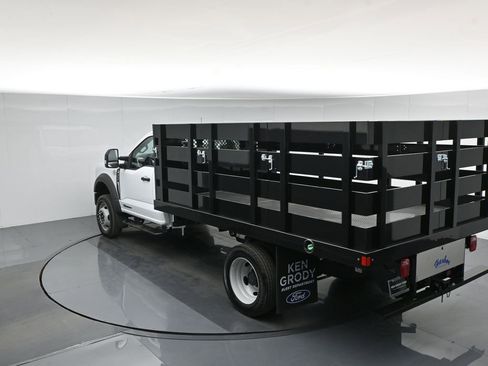 New 2025 Ford F550 4x4 Regular Cab Super Duty w/ XL Chrome Package image 33