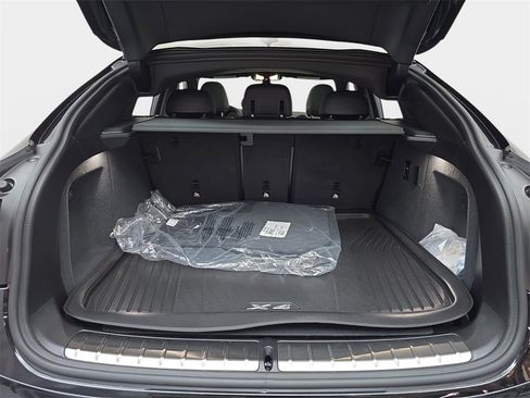 Used 2025 BMW X4 xDrive30i w/ Premium Package image 15
