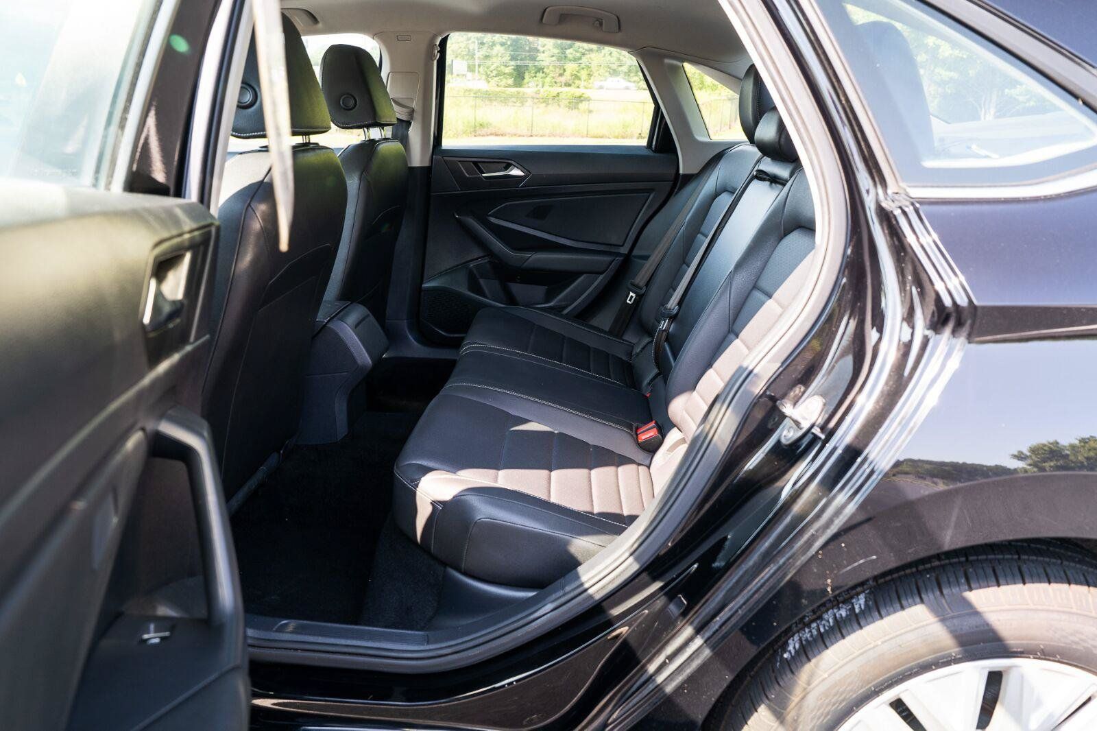 Used 2021 Volkswagen Jetta SE FWD image 27