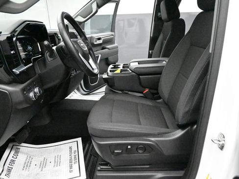 Used 2025 GMC Sierra 1500 Elevation AWD/4WD image 9