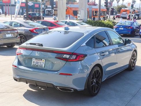 Used 2024 Honda Civic Sport Touring image 5