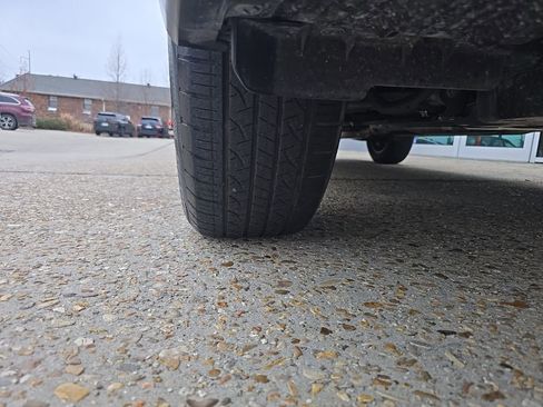 Used 2023 Subaru Outback Touring image 39