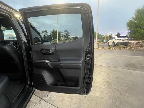 Used 2023 Toyota Tacoma TRD Pro AWD/4WD image 30