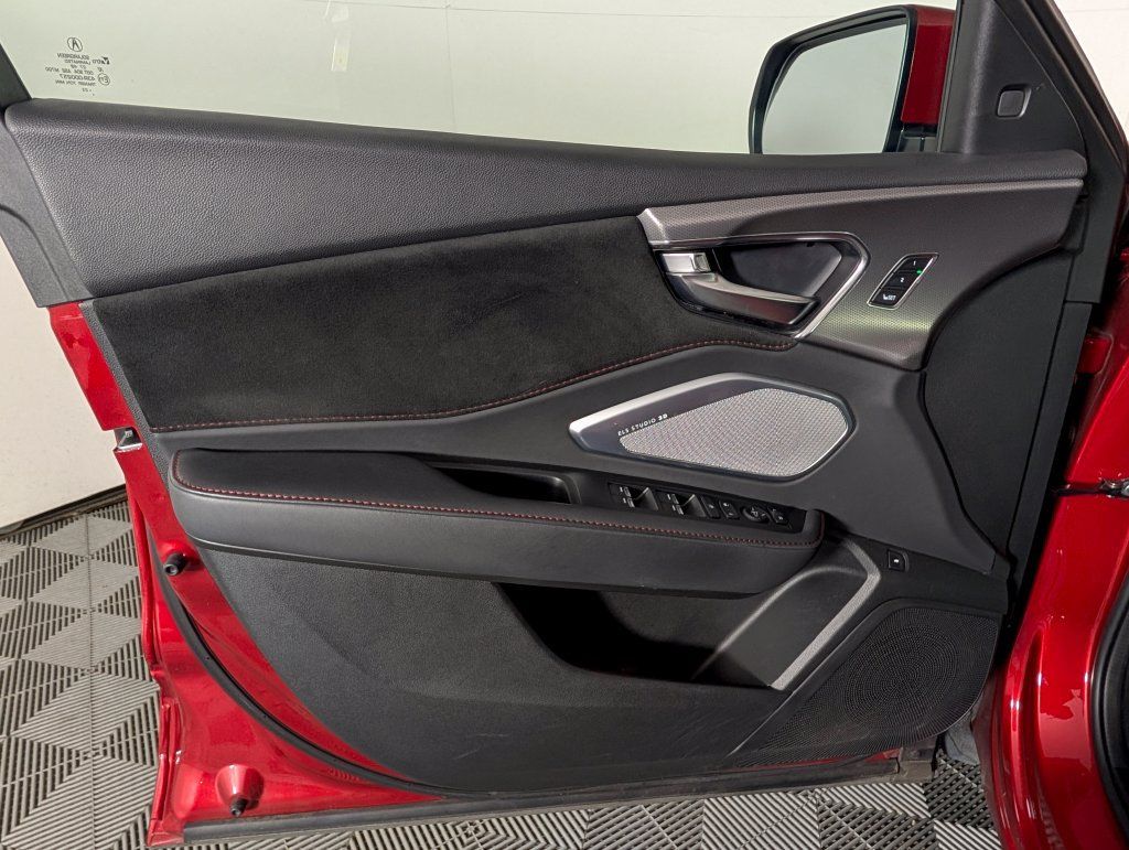 Used 2023 Acura RDX w/ Advance Package FWD image 23