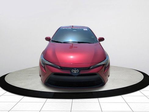 Used 2023 Toyota Corolla LE FWD image 8
