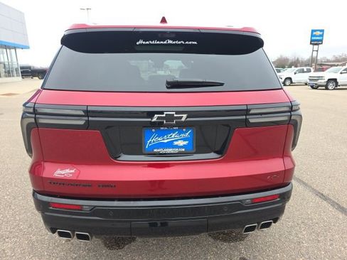 Used 2024 Chevrolet Traverse RS image 55