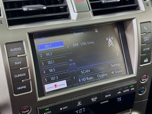 Used 2018 Lexus GX 460 Premium w/ Premium Package AWD/4WD image 15