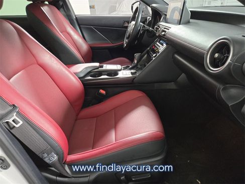 Used 2022 Lexus IS 300 image 15