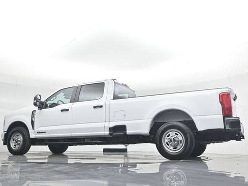 New 2026 Ford F350 XL w/ XL Chrome Package RWD image 51