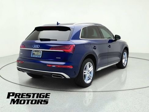 Used 2022 Audi Q5 2.0T Premium w/ Convenience Package AWD/4WD image 8