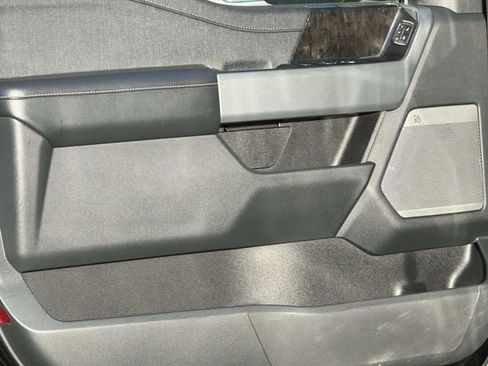 Used 2021 Ford F150 Lariat image 33