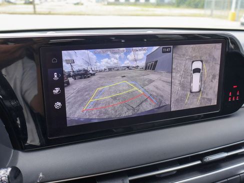 Used 2025 Hyundai Palisade Limited FWD image 4