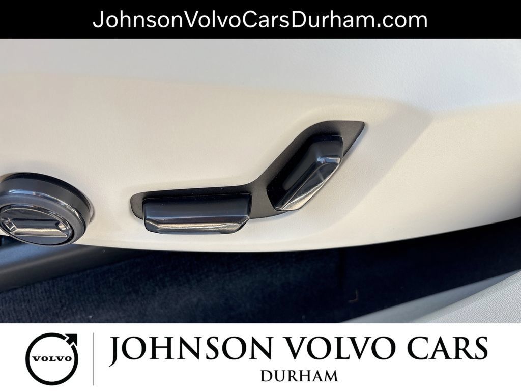 Used 2024 Volvo XC90 T8 Plus w/ Protection Package AWD/4WD image 14