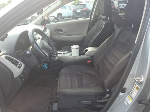 Used 2016 Honda HR-V EX image 16