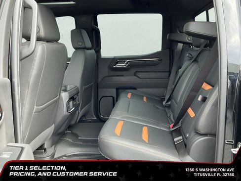 Certified 2023 GMC Sierra 1500 AT4 w/ AT4 Premium Package AWD/4WD image 33