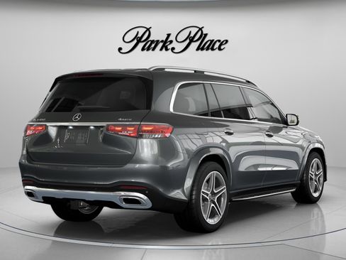 New 2026 Mercedes-Benz GLS 450 4MATIC image 22