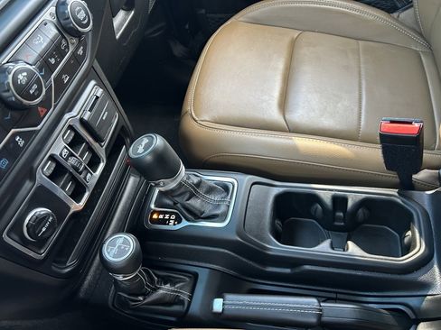 Used 2023 Jeep Wrangler Unlimited Sahara w/ Cold Weather Group image 32