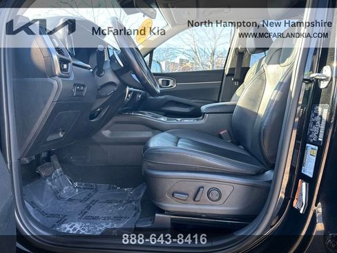 Used 2022 Kia Sorento S image 11
