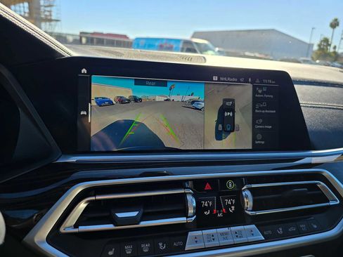 Used 2023 BMW X5 xDrive45e image 29