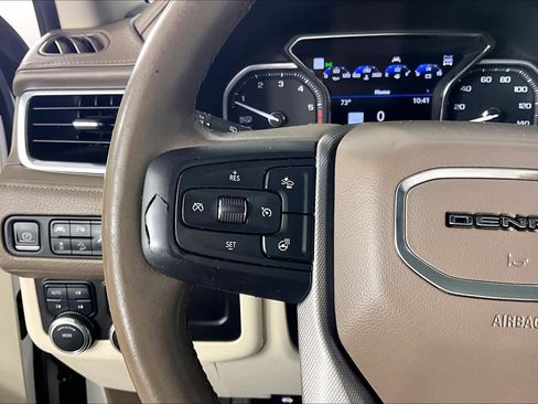 Used 2021 GMC Yukon Denali w/ LPO, Illumination Package image 23
